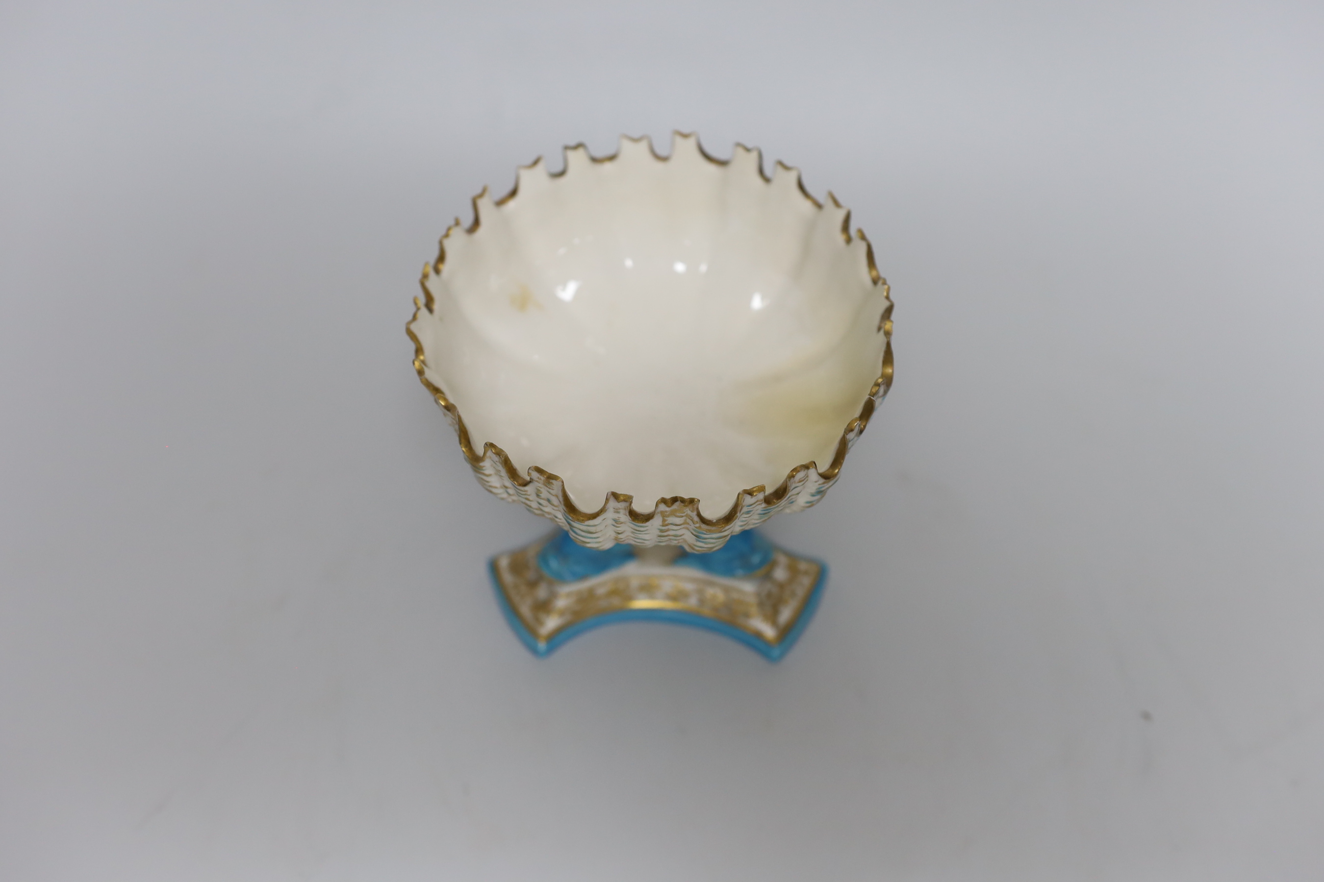 A Victorian Royal Worcester dolphin pedestal bowl, 11cm